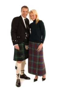 9 Yard Light Weight Premium Wool Kilt 9 Yard Light Weight Premium Wool Kilt
