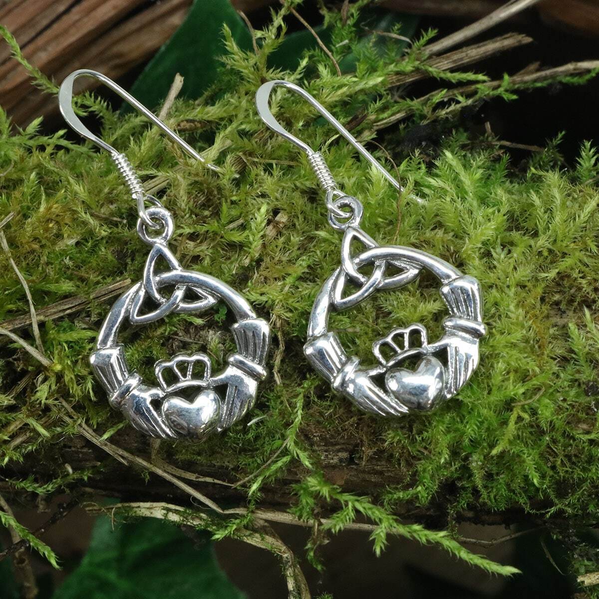 Claddagh hook earrings 