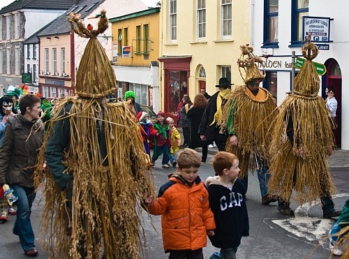 Wren Day traditions in Dingle, Ireland. Wren Day traditions in Dingle, Ireland.