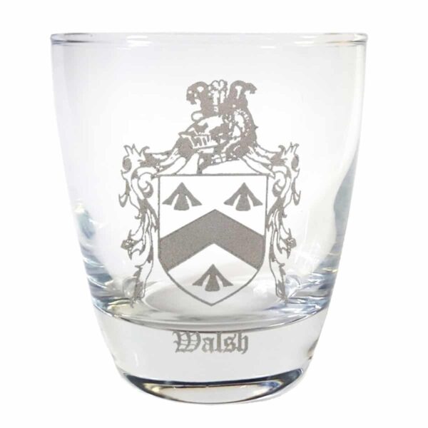 An exquisite Irish Coat of Arms 23.75oz Decanter and Whisky Glass Set, boasting a beautiful 23.75oz glass with a stunning coat of arms design.