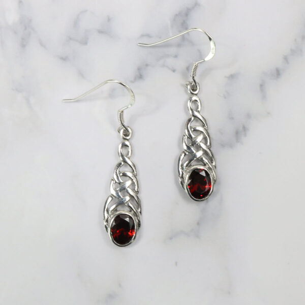 Triquetra sterling silver earrings with garnet stones: Triquetra Sterling Silver Earrings
