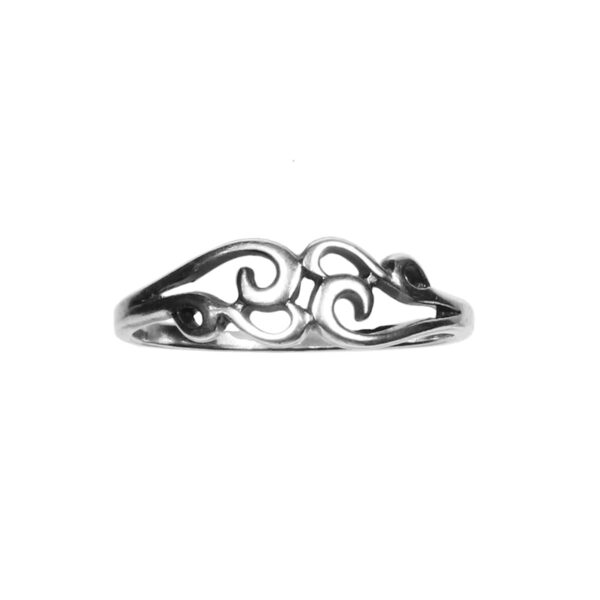 A Whimsical Wave Ring with a swirl design.