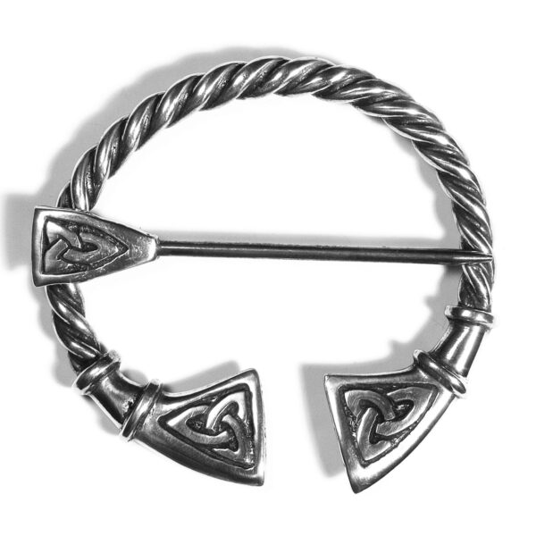 A Cornish Pewter Triquetra Penannular Brooch crafted from cornish pewter, adorned with two arrows on it.