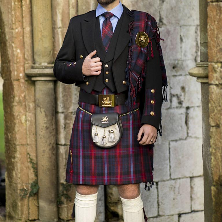 Largest Selection of Kilts for sale available - Order your kilt online ...