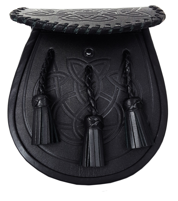 A black belt with tassels and a Celtic design, the Celtic Knot Braided Sporran is our best-selling Celtic Knot Braided Sporran.