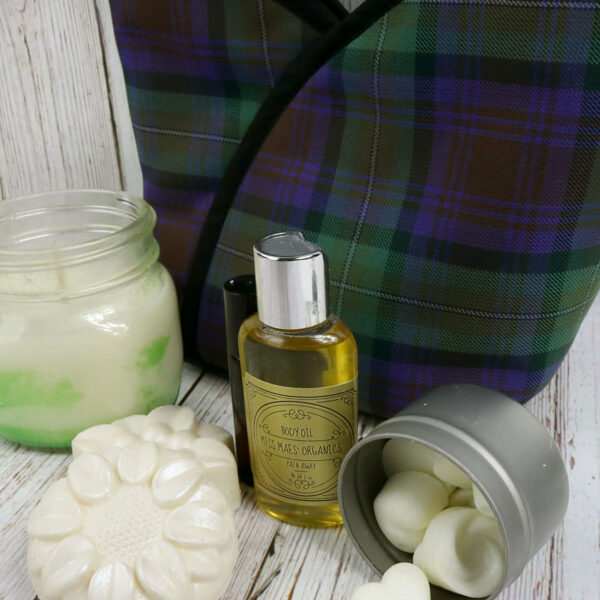 Scottish tartan scented candle handcrafted using Bag - Poly/Viscose Wool-Free for a wool-free experience.